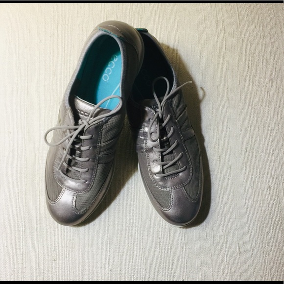 Ecco Women’s Blume Lace Sneakers - Picture 1 of 16